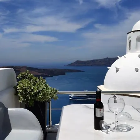 Sofi Pensión Fira (Santorini)